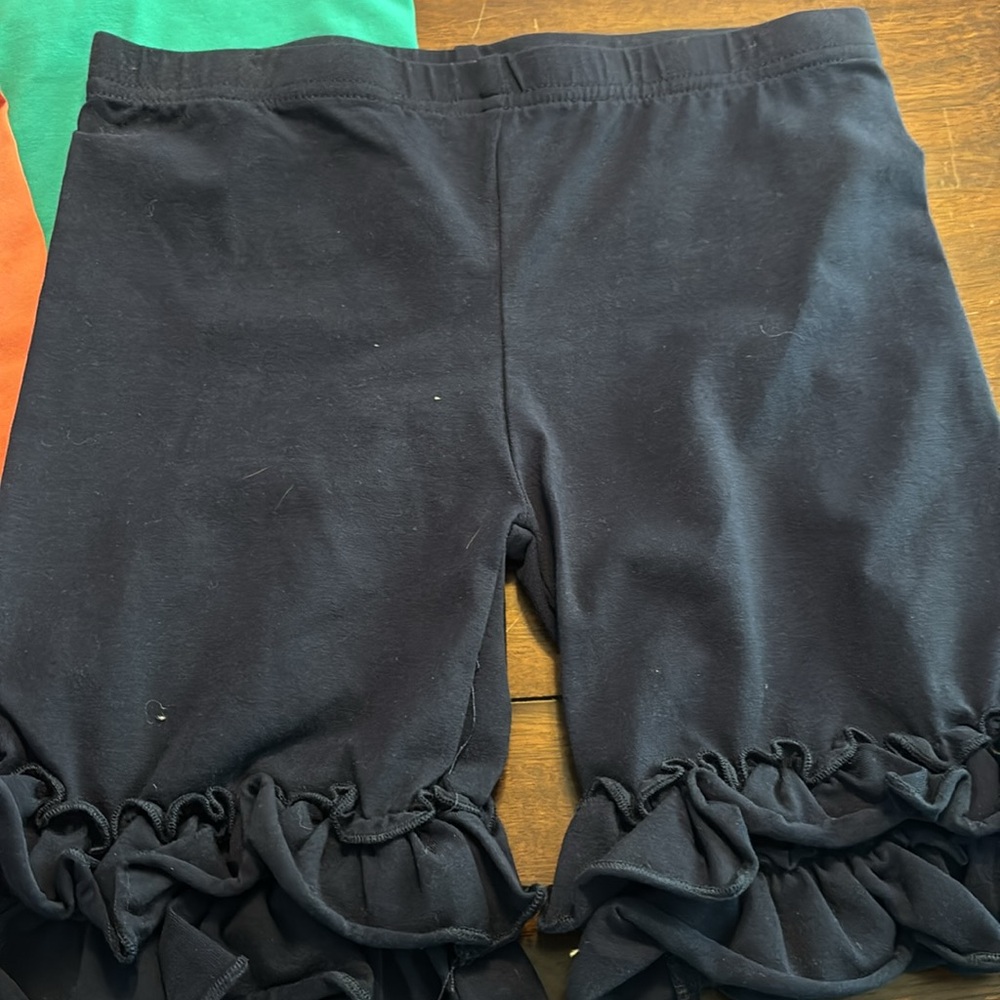 Southern Style top & Shorts - Picture 7 of 7